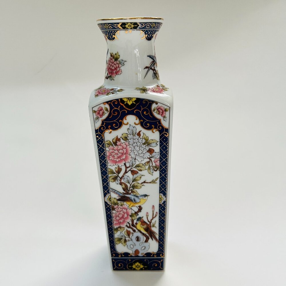 Vtg. Arnart Imports Japanese Porcelain Oriental Garden Flowers Birds Square vase